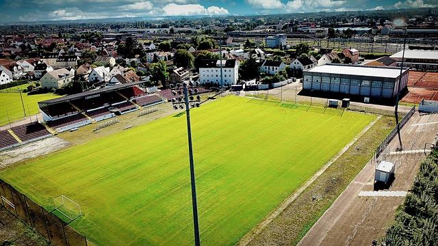 列表现中 列表现中