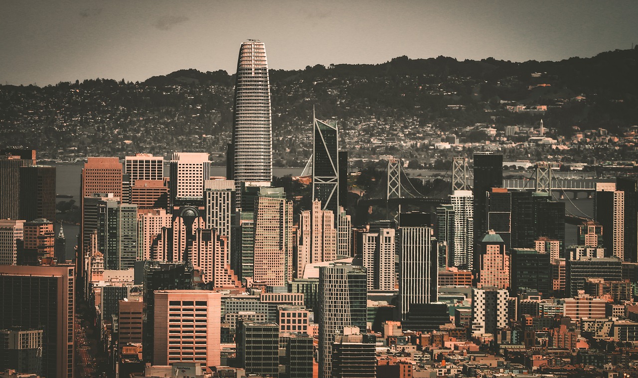 仍存在差距 仍存在差距